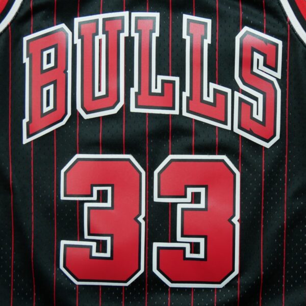 Maillot sans manches homme noir Mitchell and Ness Equipe Bulls de Chicago QWE3512