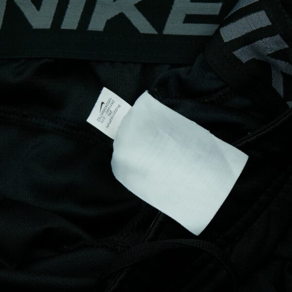 Short de Sport homme noir Nike QWE0351