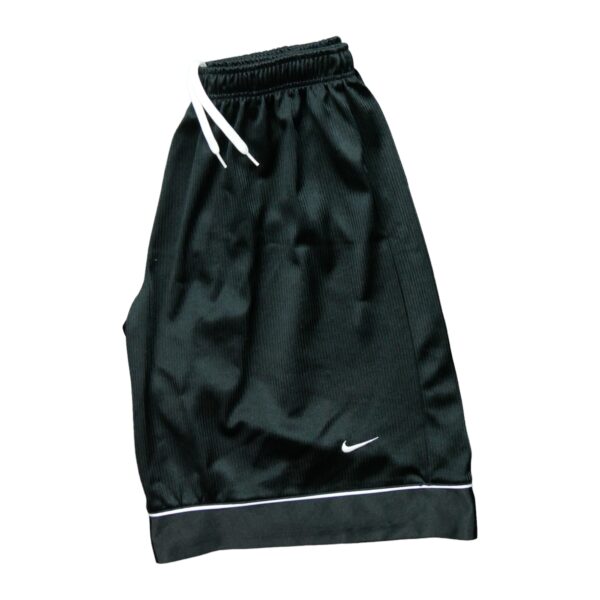 Short de Sport enfant noir Nike QWE0375