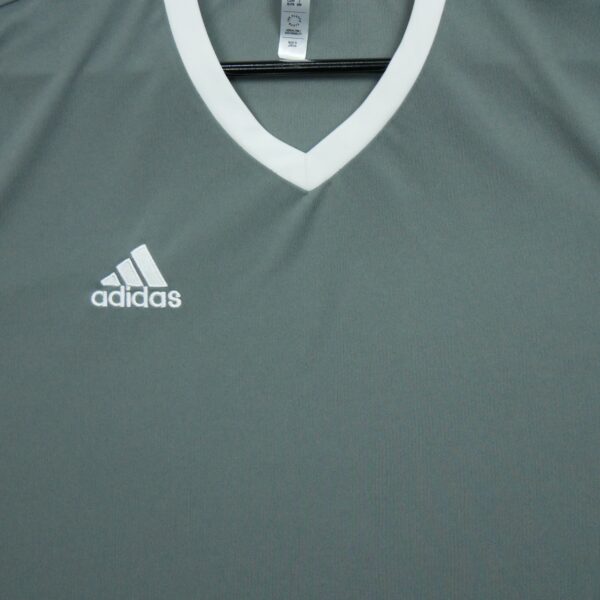 T shirt manches courtes homme gris Adidas Col V QWE3061