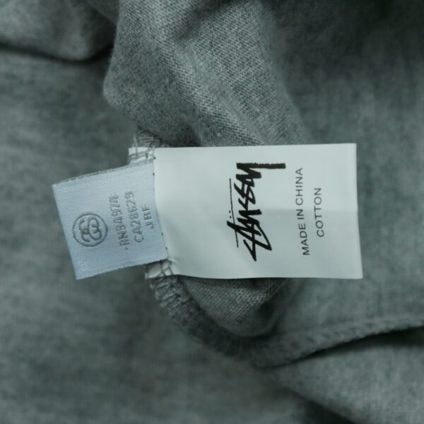 T shirt manches courtes homme gris Stussy Motif imprime Col Rond QWE3016