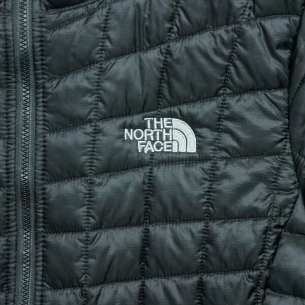 Doudoune femme manches longues noir The North Face Col Montant QWE3084